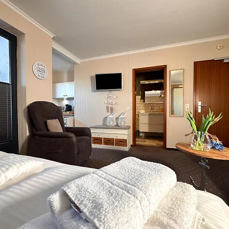 Atlantic - By Mila Ferienarpartments - Zentrum Eigener Parkplatz Balkon * Büsum