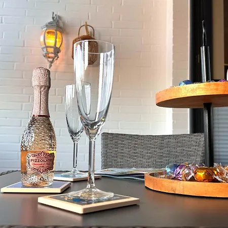 Atlantic - By Mila Ferienarpartments - Zentrum Eigener Parkplatz Balkon Apartament